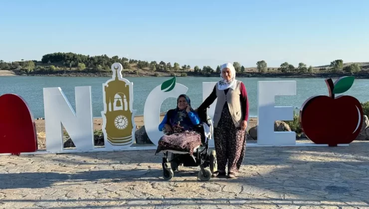 Niğde Belediyesinin Dışarı Camii Otopark ve Peyzaj Projesi devam ediyor