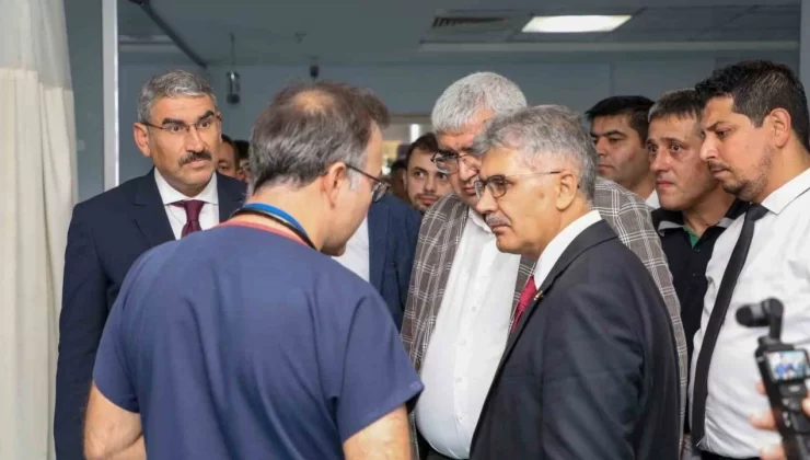 Vali Çelik’ten kaza yapan il müdürlüğü personeline ziyaret