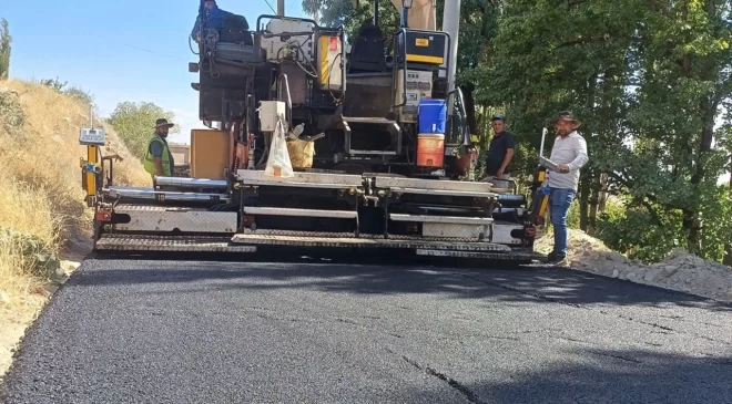 Köy yolları daha konforlu hale geliyor