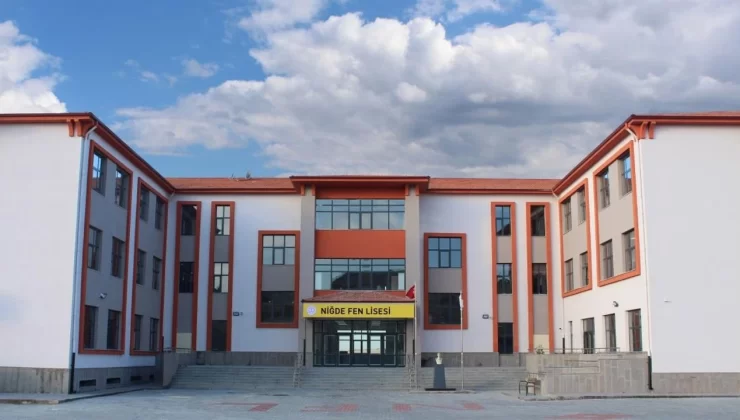Niğde Fen Lisesi YKS’ye damga vurdu